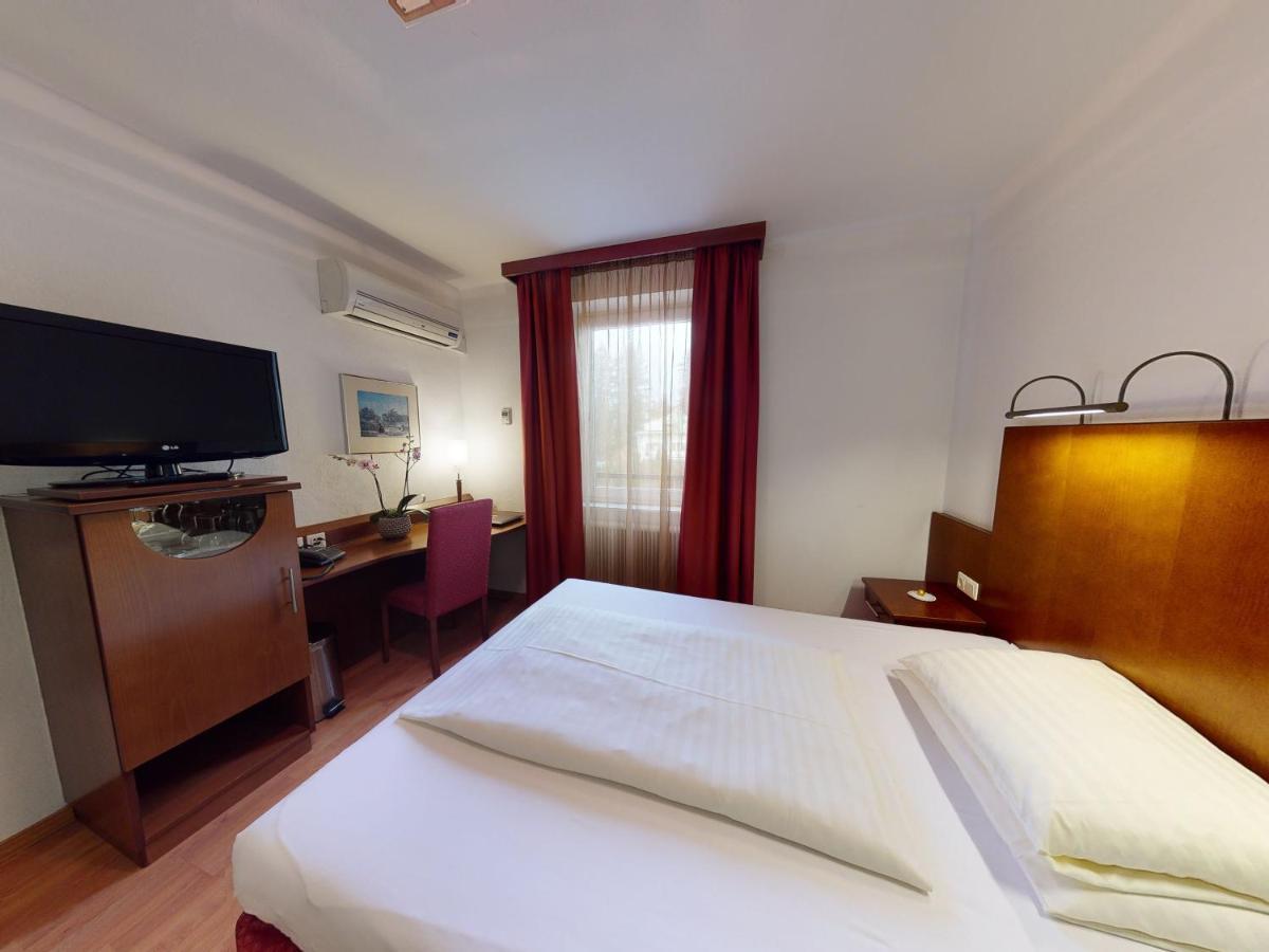 Hotel Via Roma Salzburgo Exterior foto